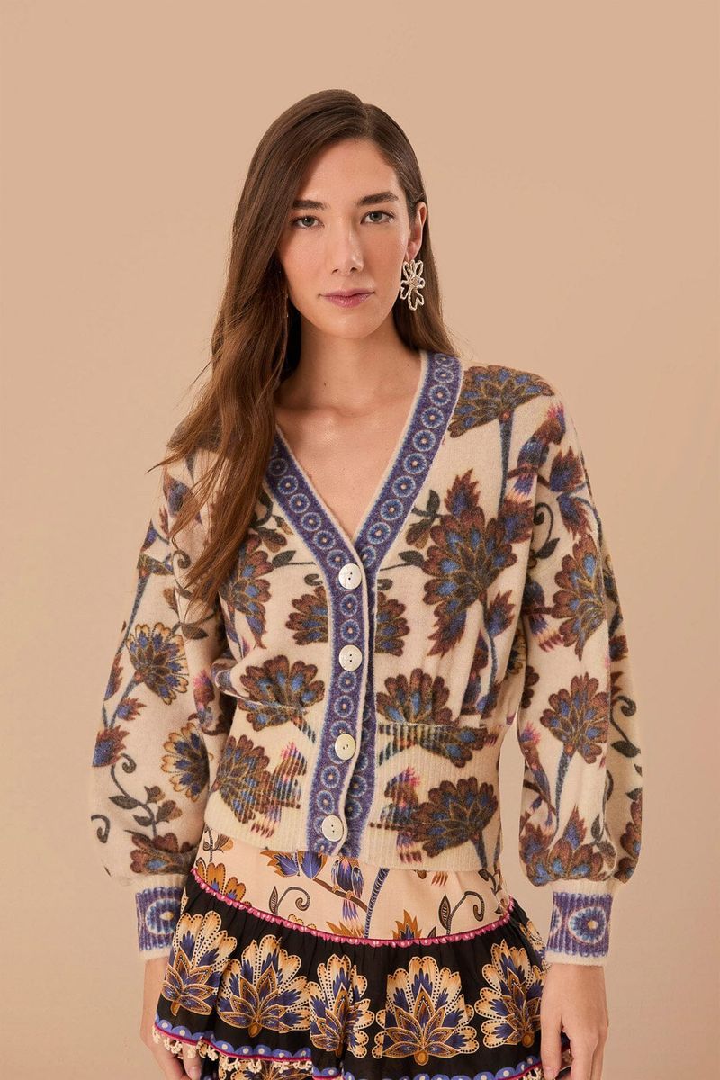 Strickjacke mit Blumenmuster und V-Ausschnitt