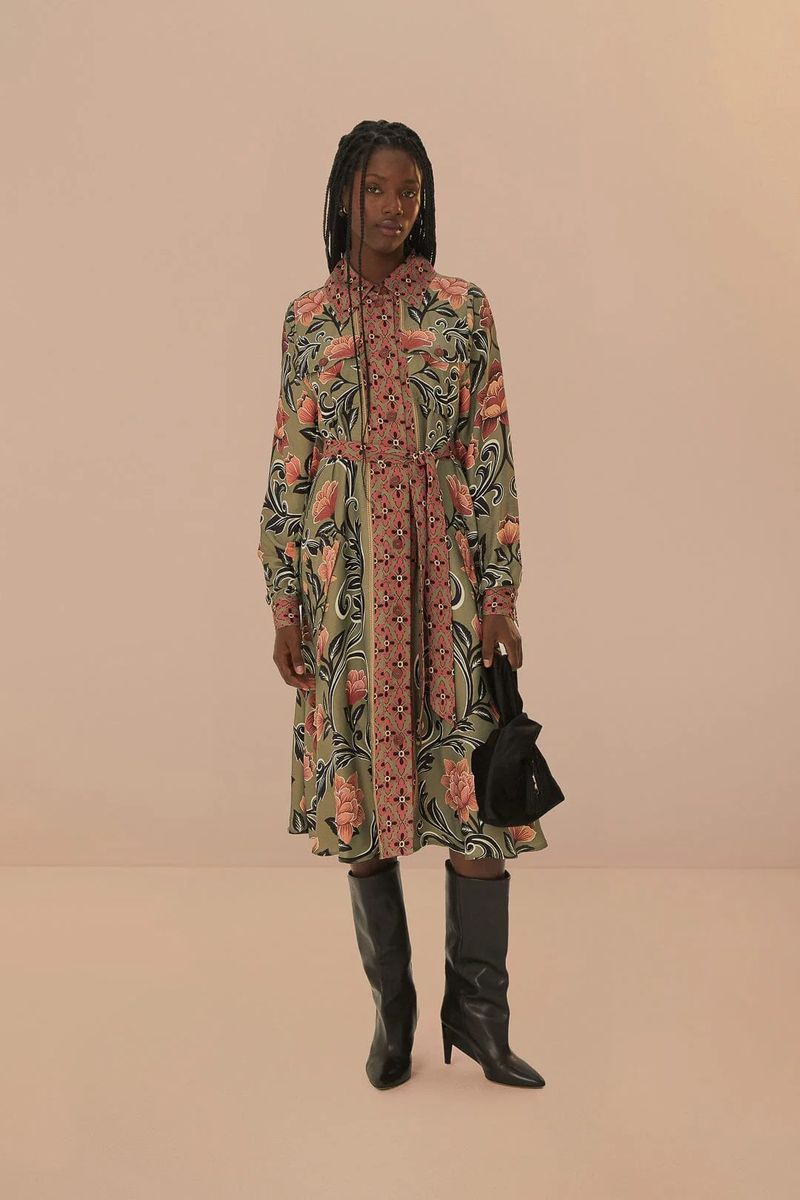 Grünes Midi-Hemdkleid mit Blumenmuster