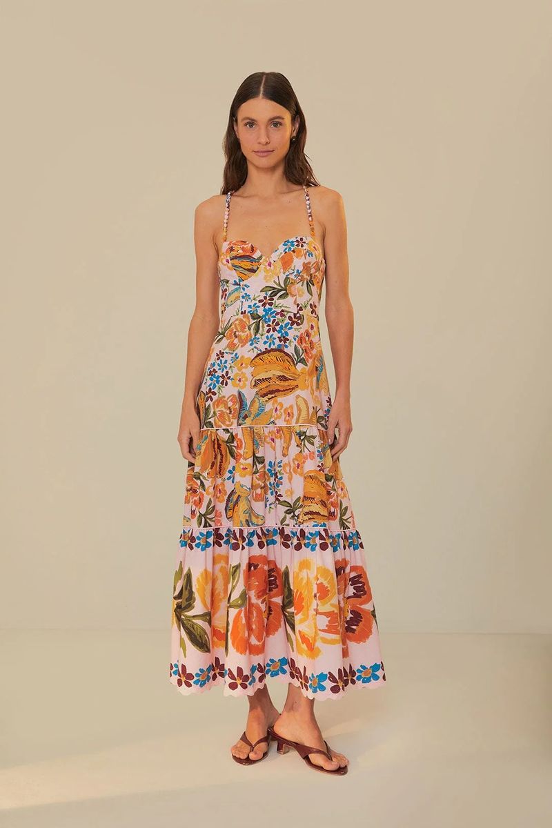 Geblümtes, gestuftes Midi-Sommerkleid