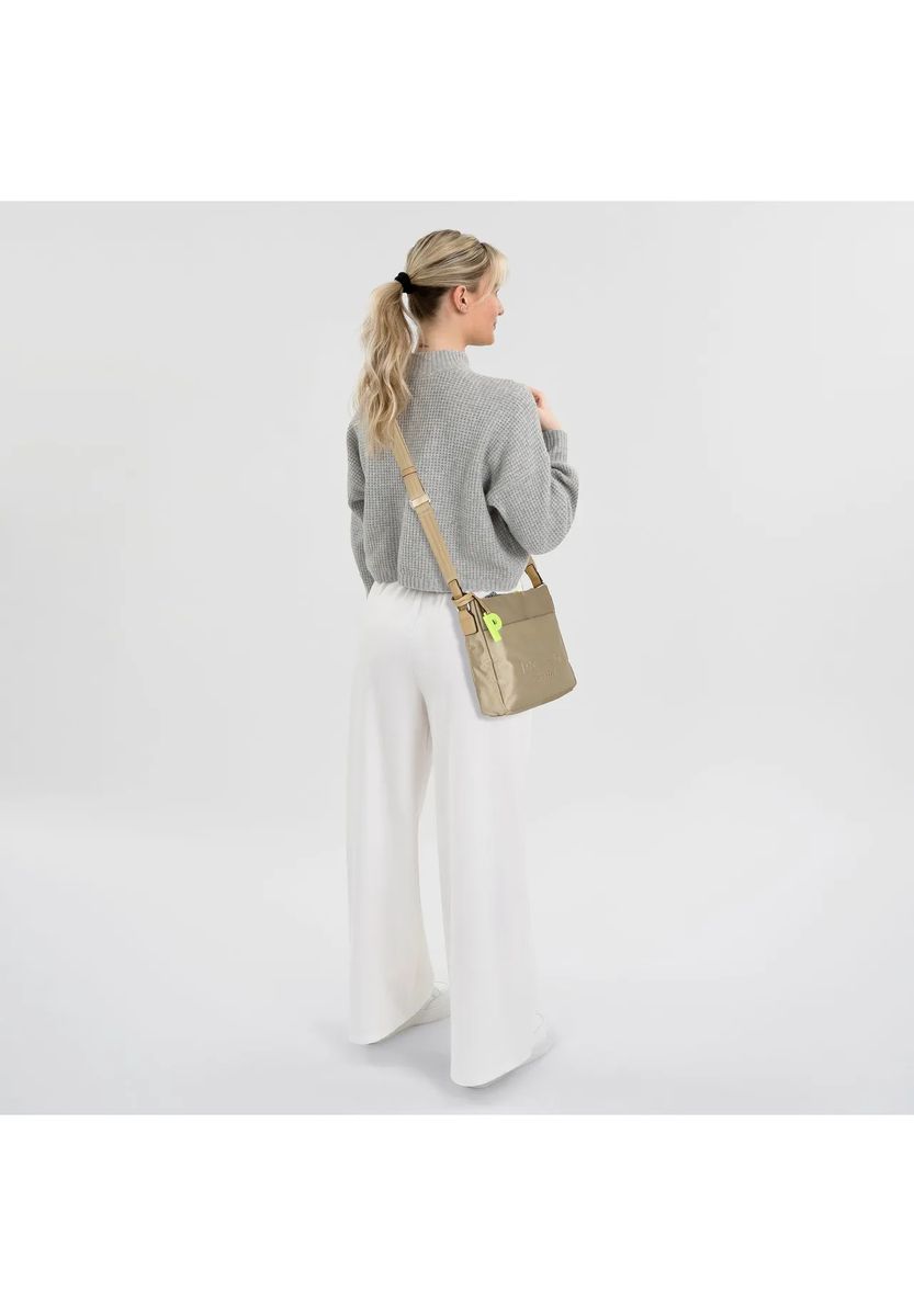 Moderne lässige Umhängetasche mit Anhänger