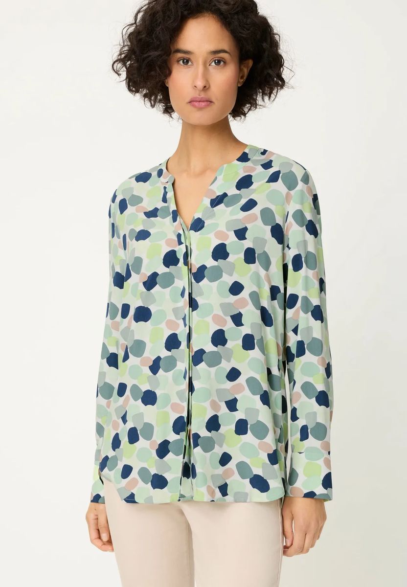 Bluse mit abstraktem Print und V-Ausschnitt