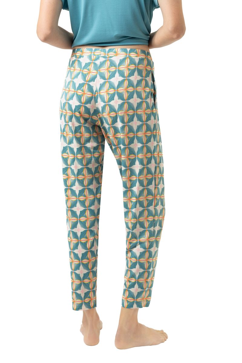 Locker sitzende, knöchellange Loungehose