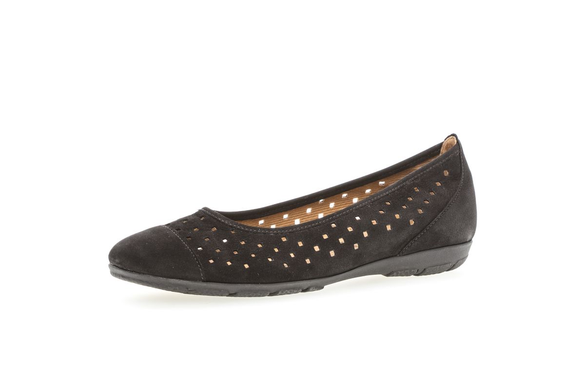 Schwarze Ballerinas aus perforiertem Leder