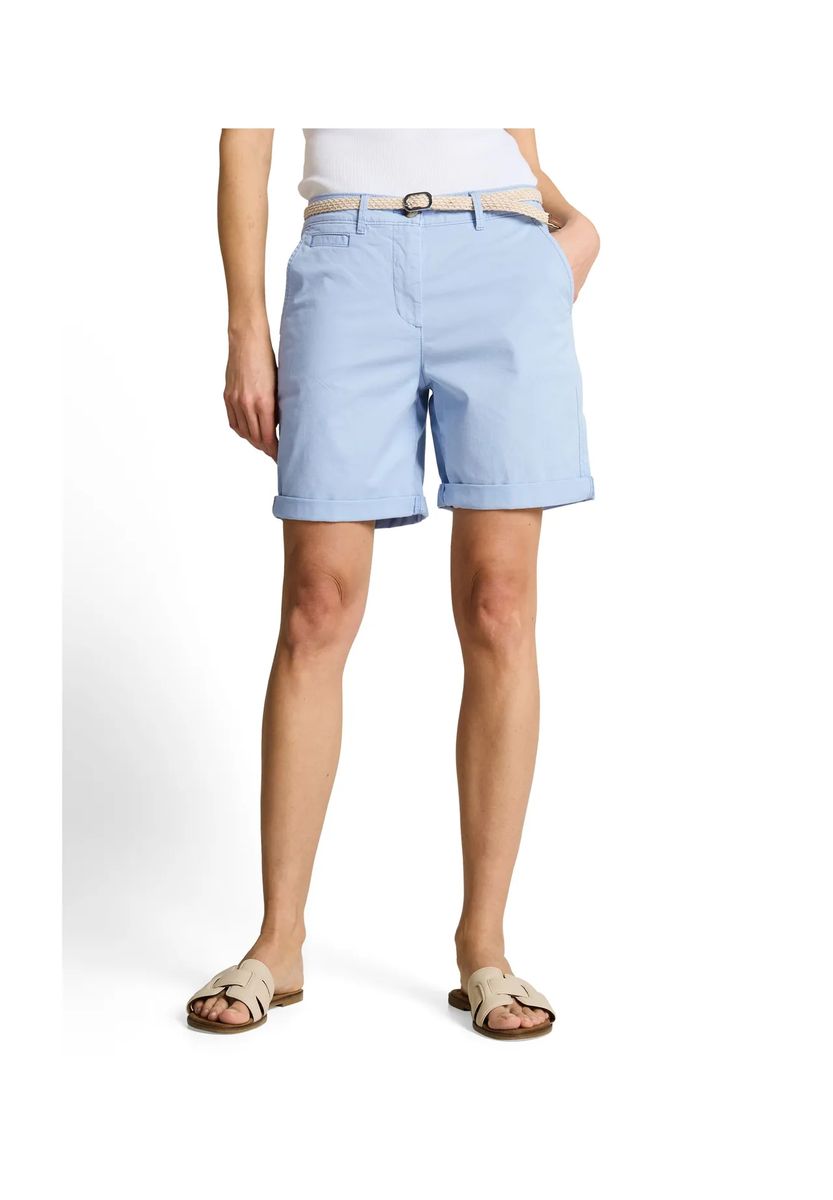 Lässige Chino-Shorts mit Gürtel