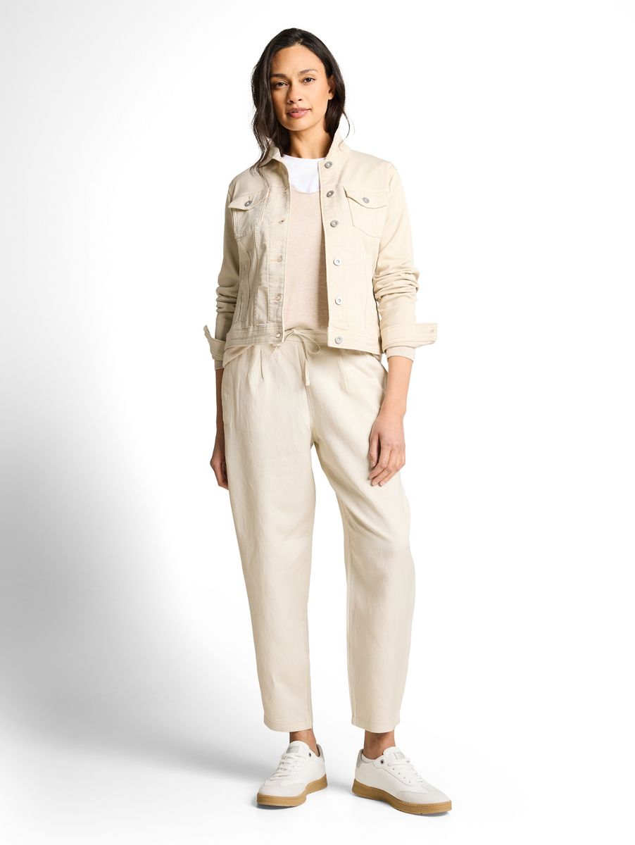 Klassische, figurbetonte Damen Jeansjacke
