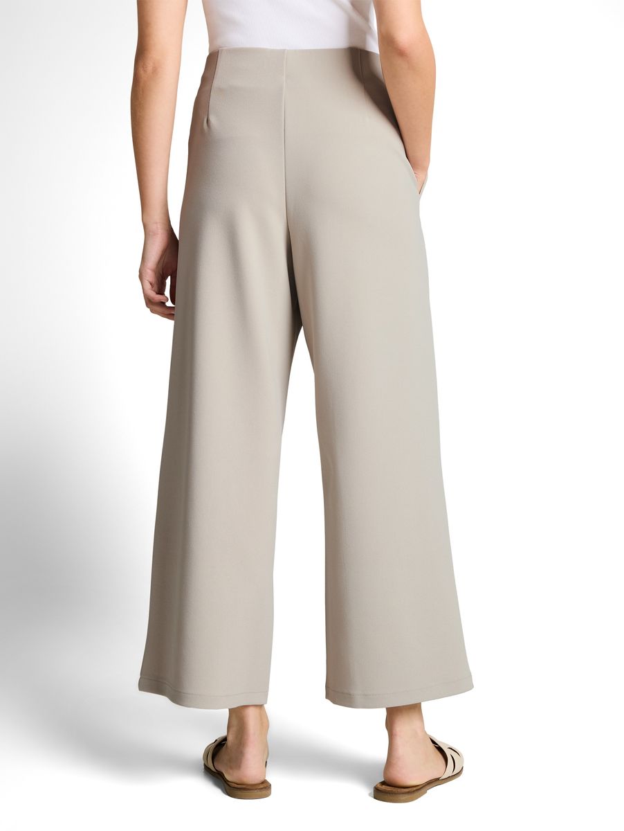 Weite, verkürzte Culottes Hose