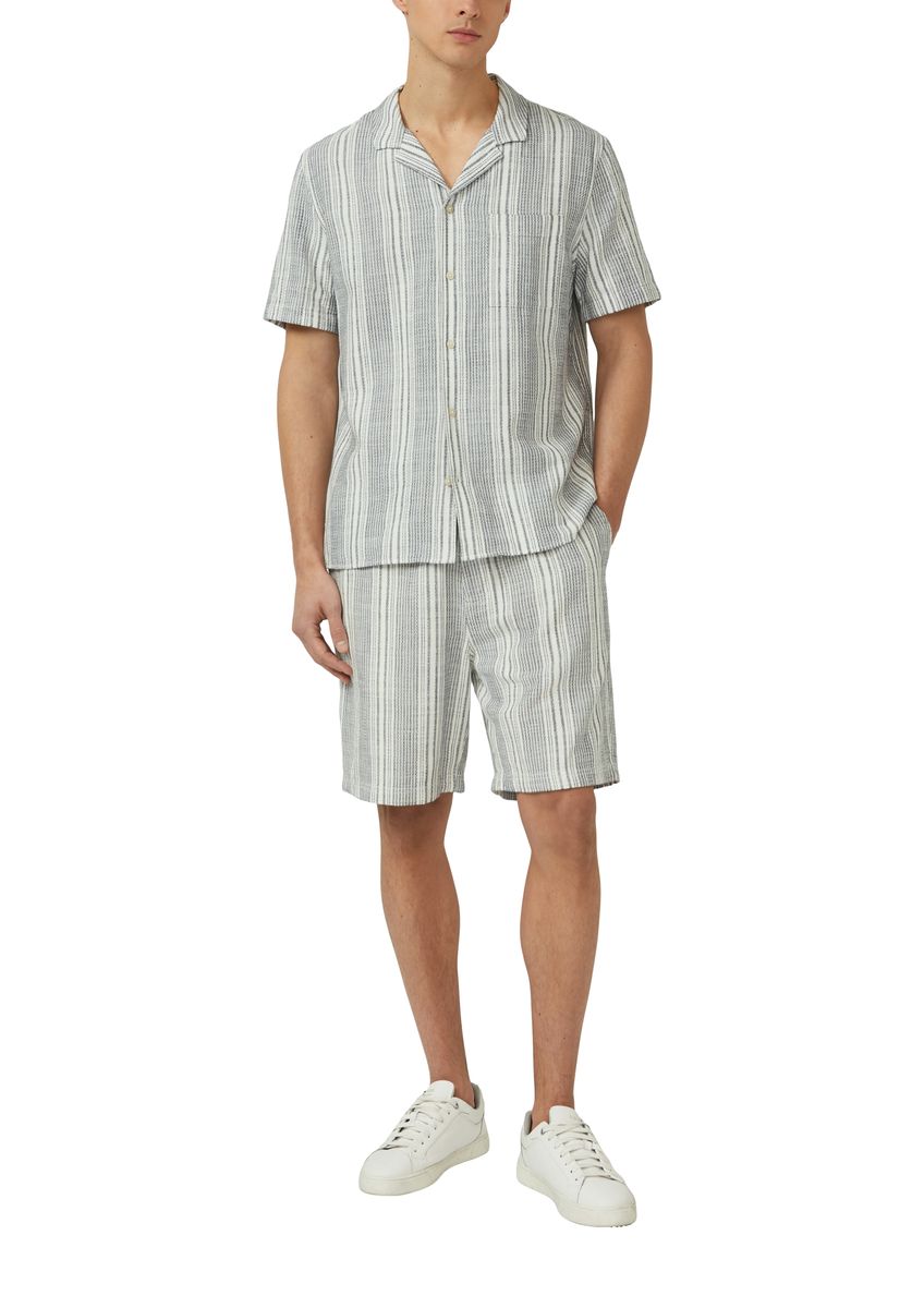 Gestreifte Bermuda-Shorts aus Baumwollmischung