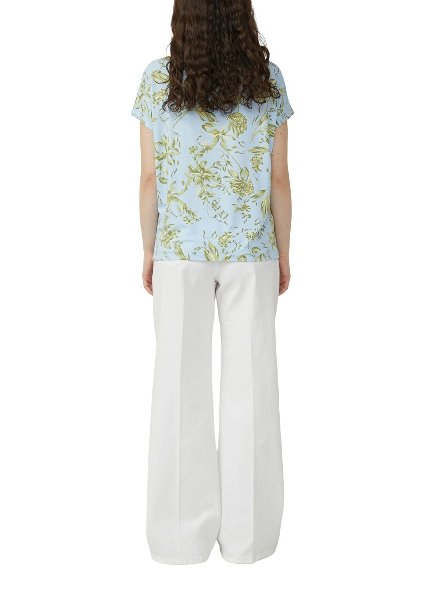 Lässiges T-Shirt mit Blumenmuster