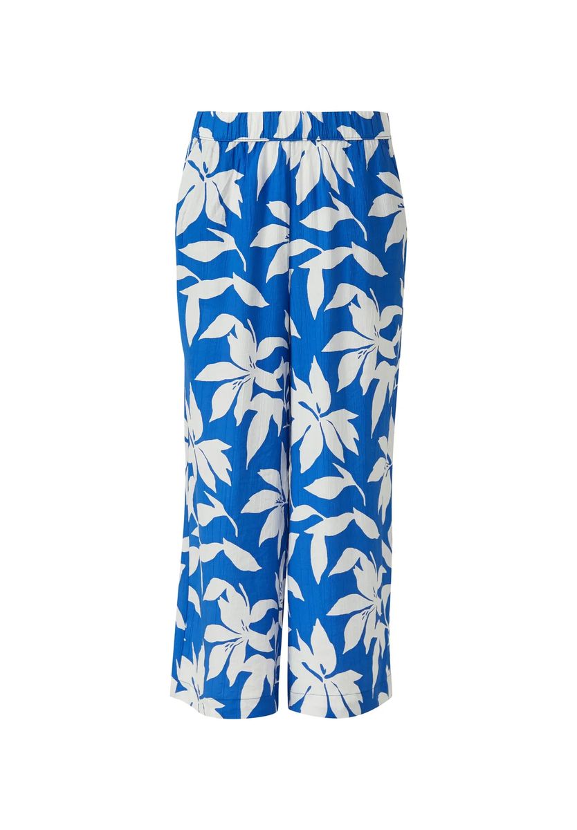 Blaue und weiße Culottes mit Blumendruck