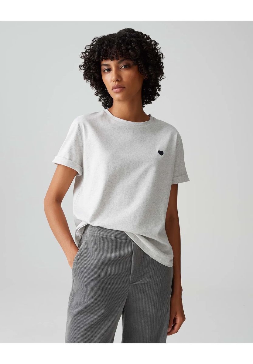Klassisches T-Shirt mit Rundhalsausschnitt und Herz