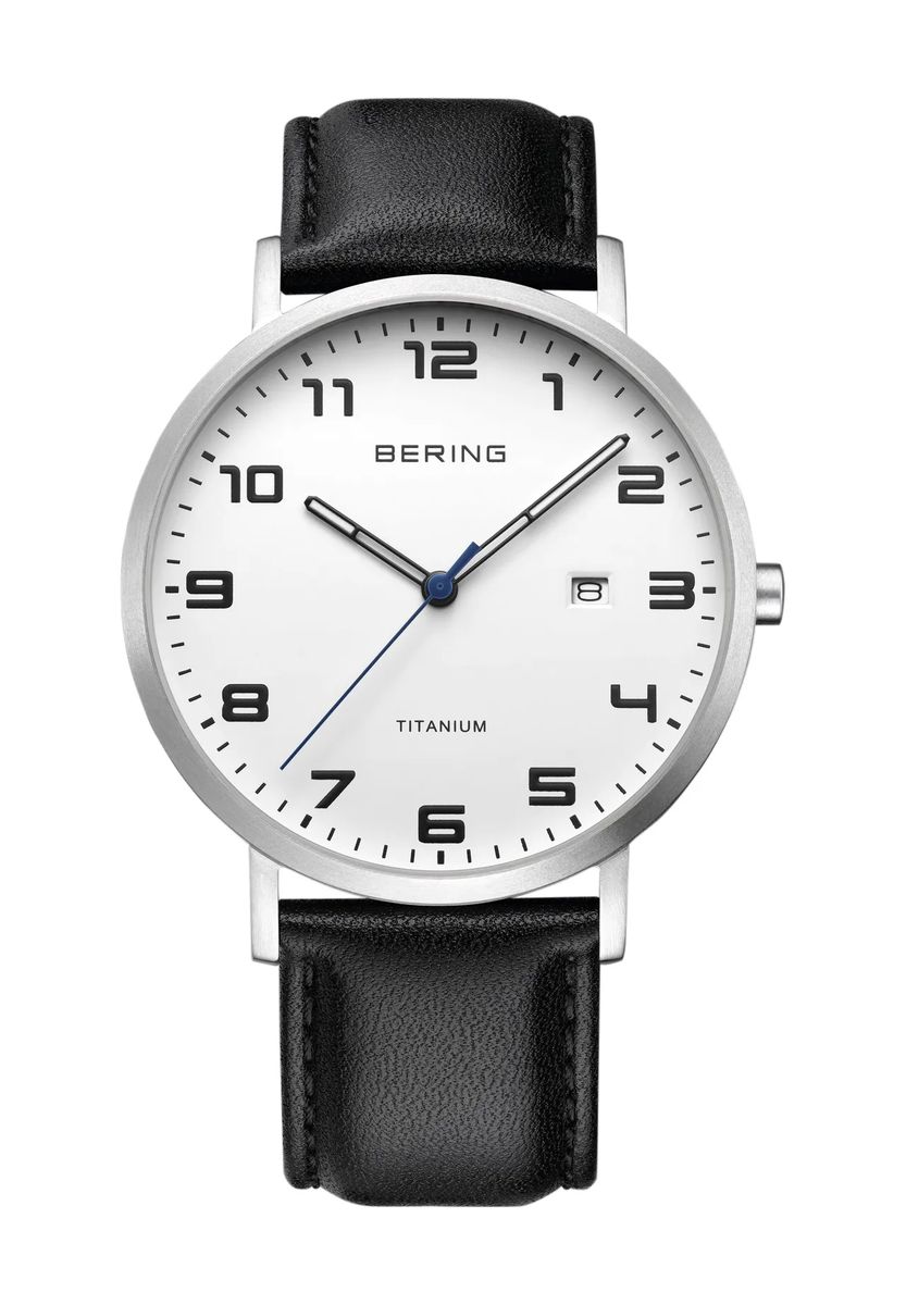 Klassische Titan Herrenuhr mit Lederarmband