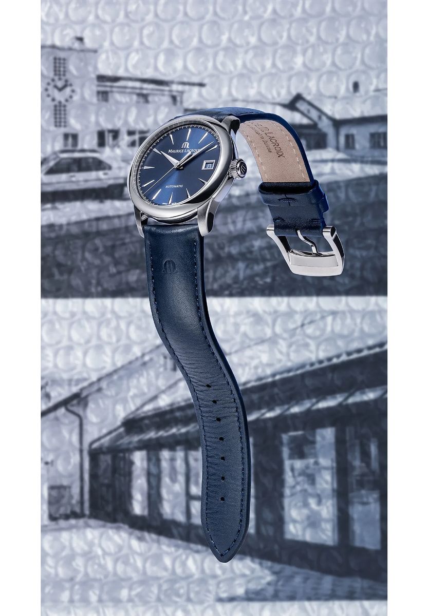 Elegante Automatikuhr mit blauem Lederarmband