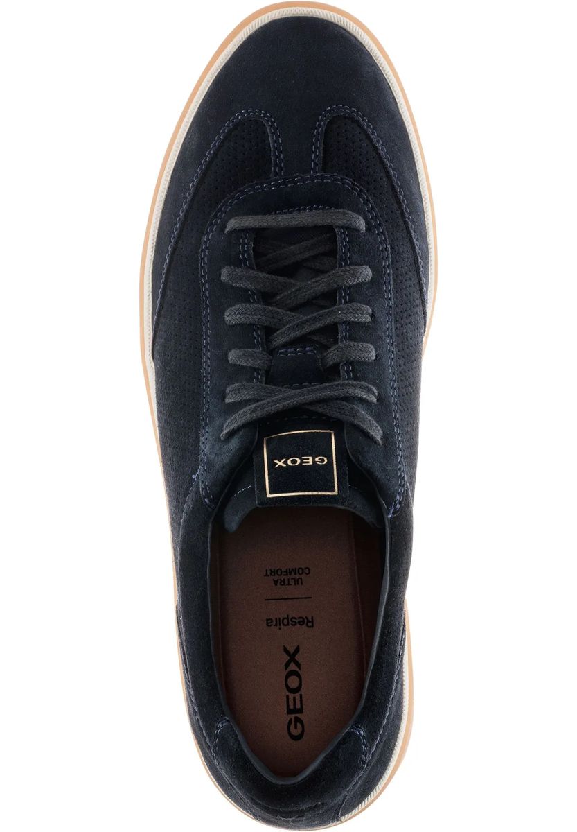 Lässiger Wildleder-Sneaker