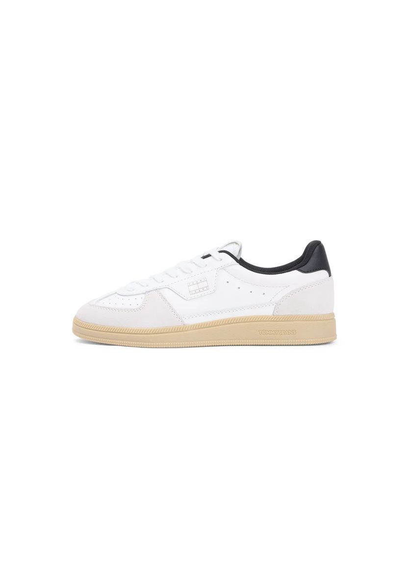 Flache Leder-Court-Sneakers