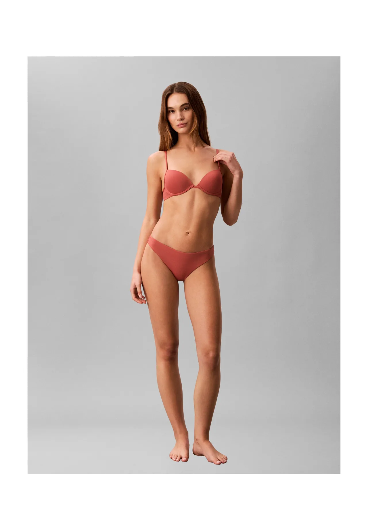 Bügel-Bikini-Set mit schmalen Trägern
