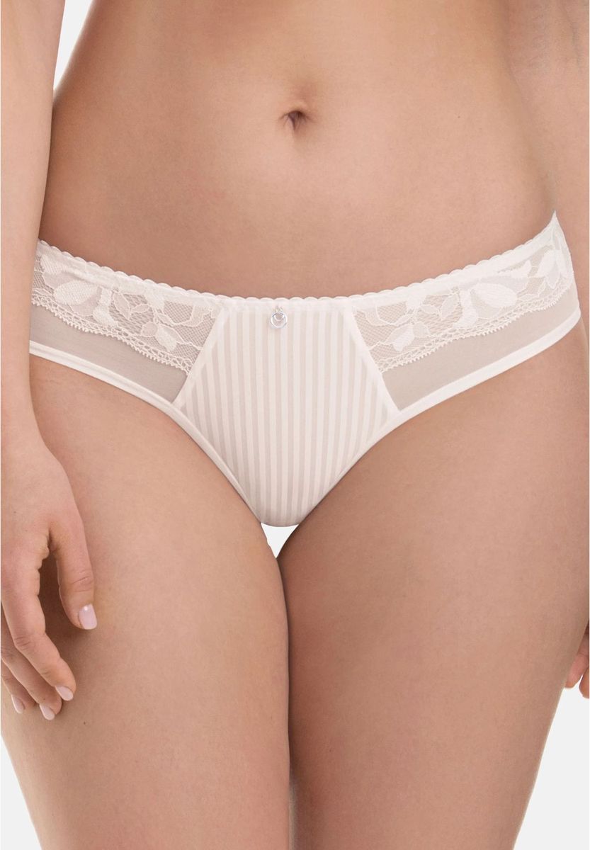 String-Slip mit Spitzendetails