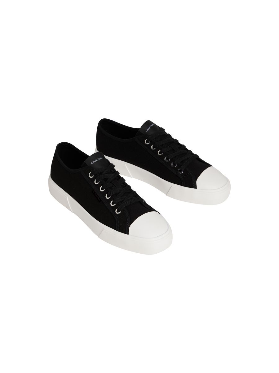 Klassischer Canvas Schnürschuh