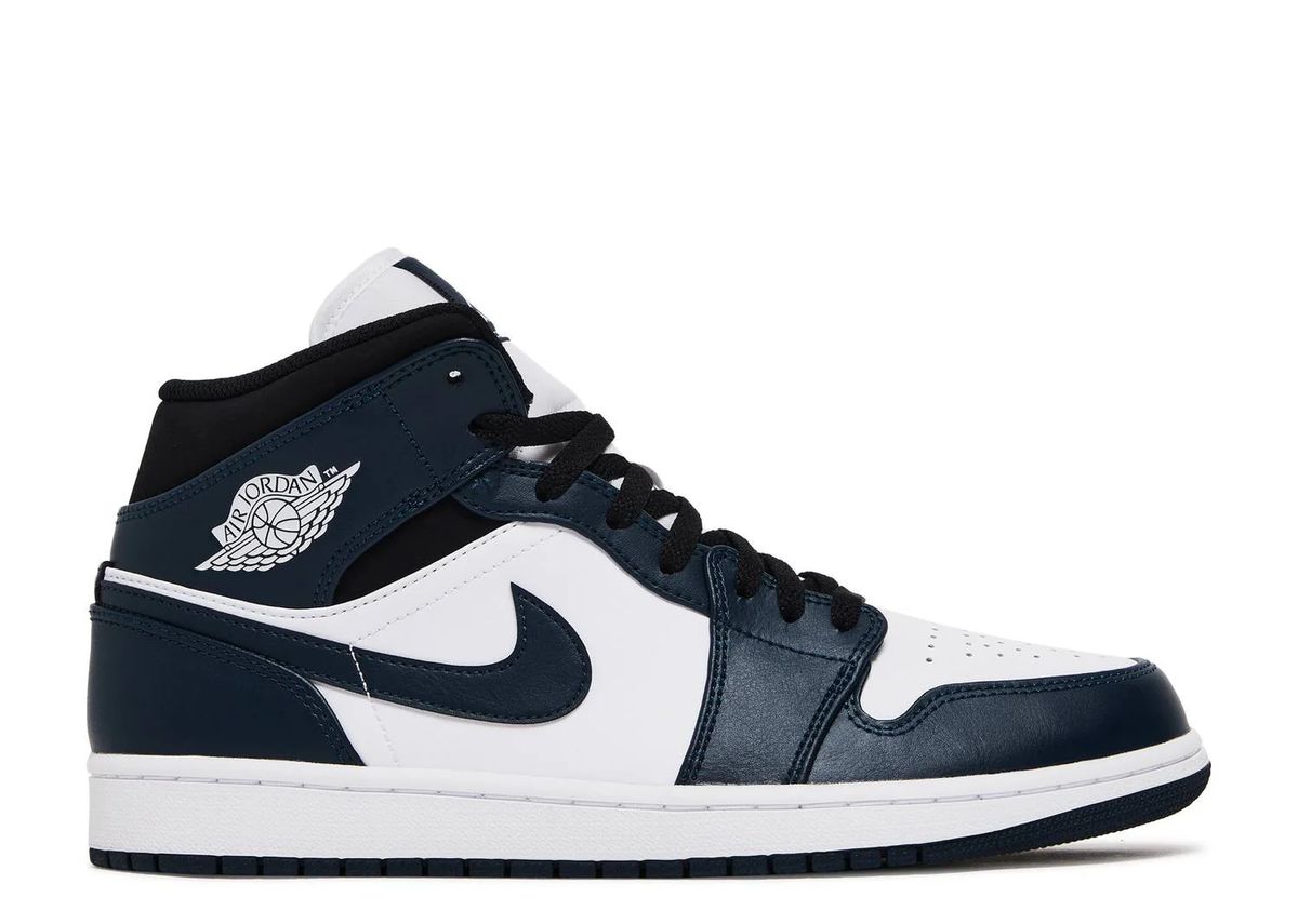 Air Jordan 1 Mid Sneaker