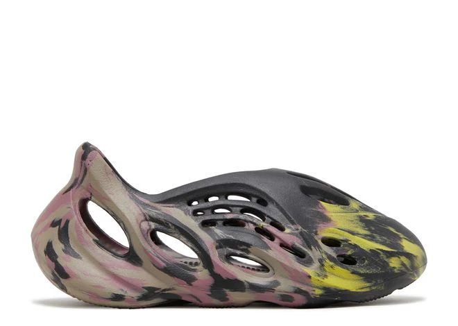 Futuristische Slip-On Foam Runner Clog