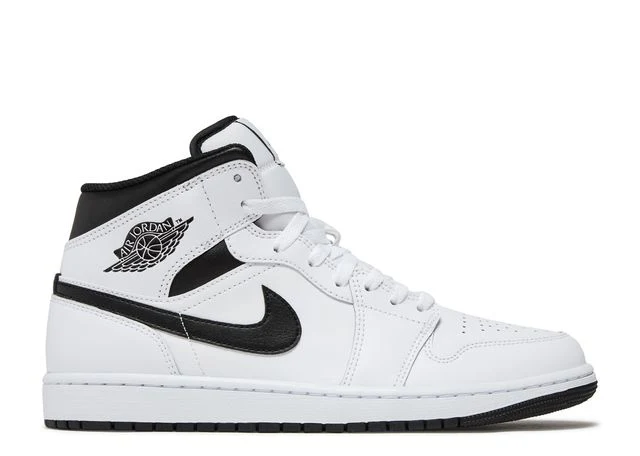 Air Jordan 1 Mid Top Sneaker