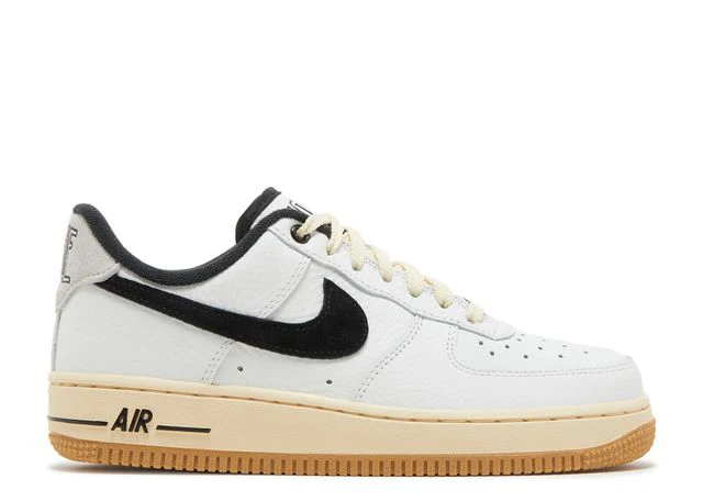 Vintage-inspirierte Air Force 1 Sneakers