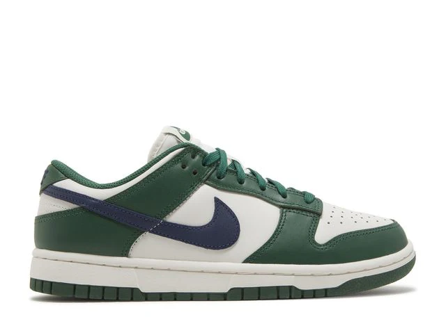 Nike Dunk Low Gorge Green Sneakers