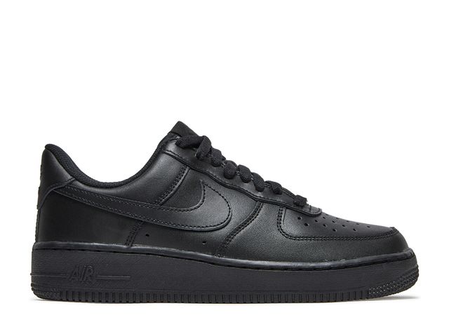 Klassische All-Black Leder-Sneakers