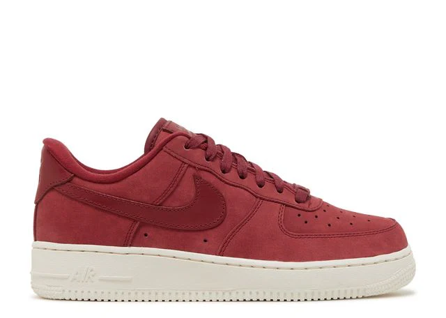 Air Force 1 Low Team Red Sneaker