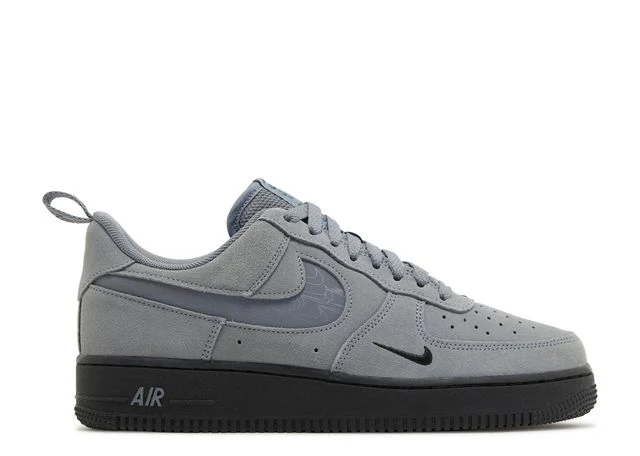 Air Force 1 Low Reflective Sneaker