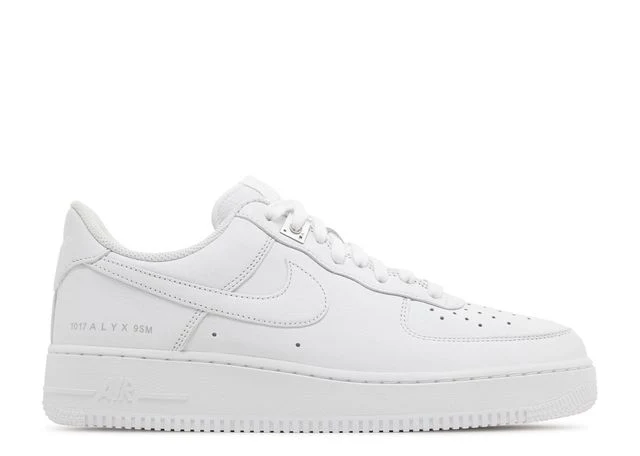 Minimalistischer Leder-Sneaker