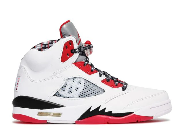 Air Jordan 5 Retro Quai Sneaker