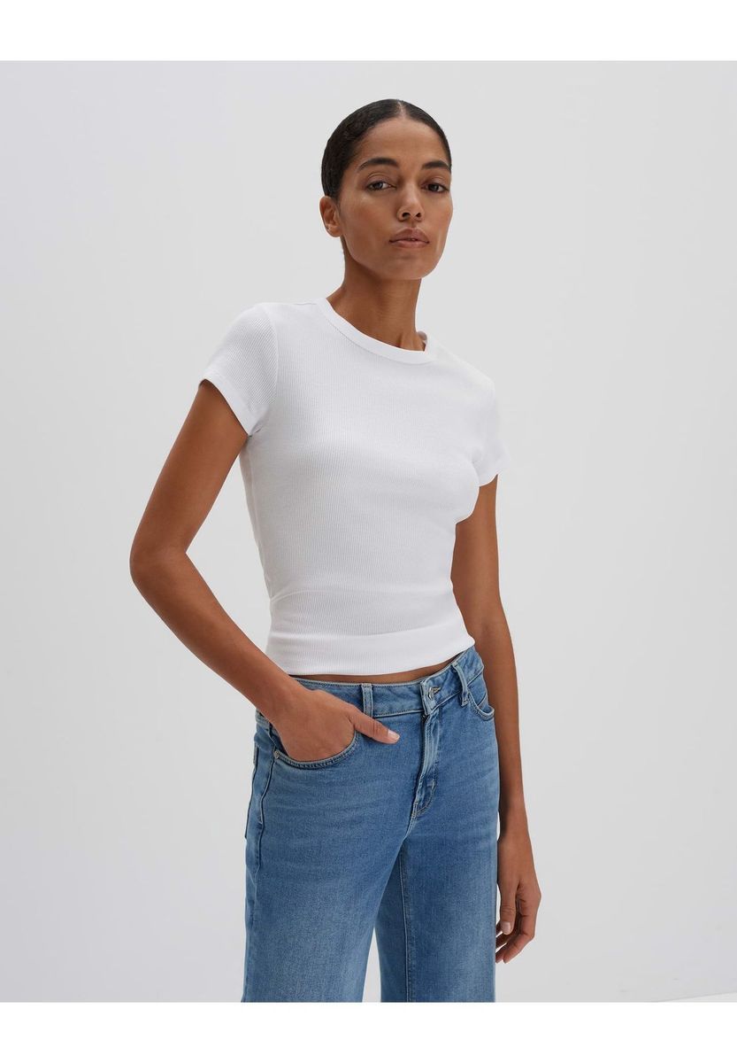 Figurbetontes Ripp-Shirt aus BCI Baumwolle