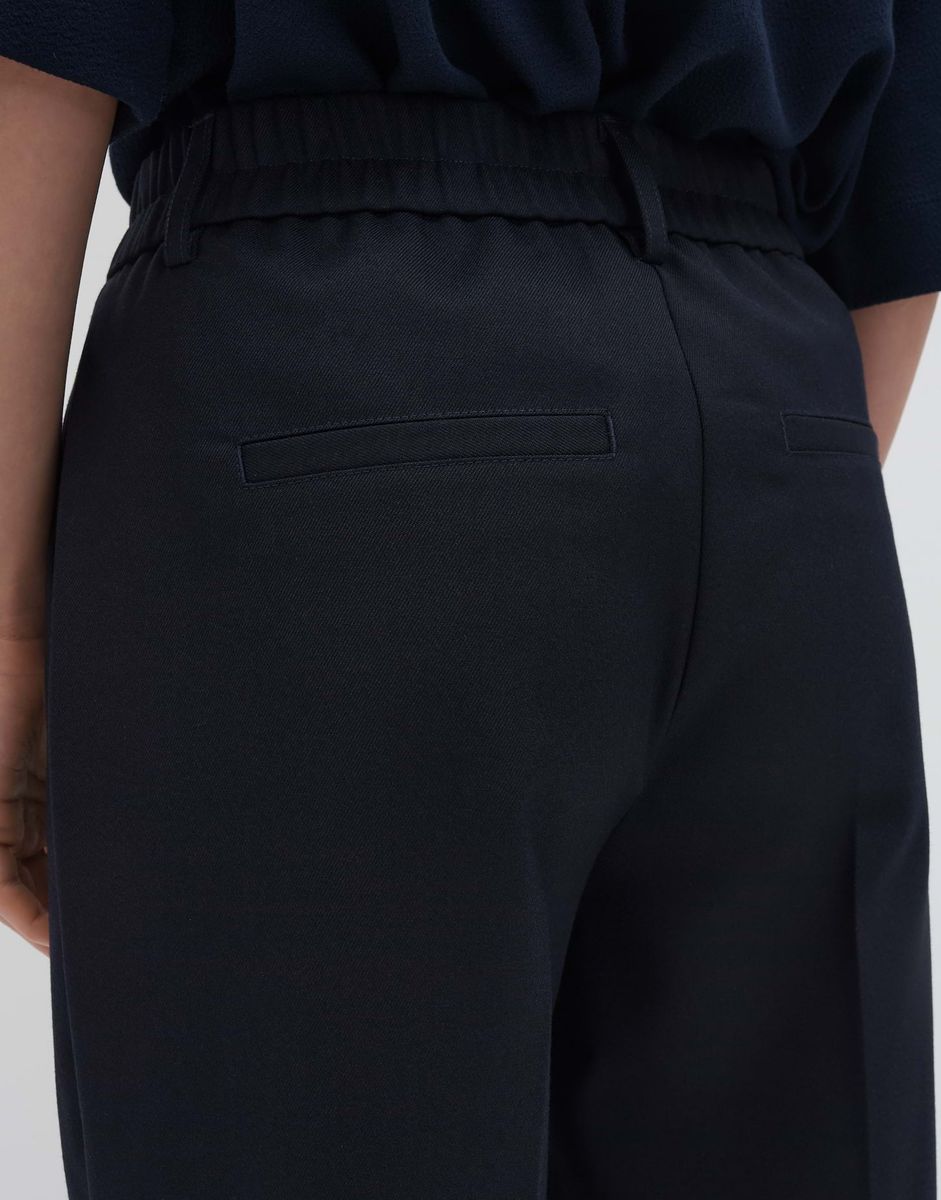 Verkürzte, Weitbeinige Hose mit Gummibund