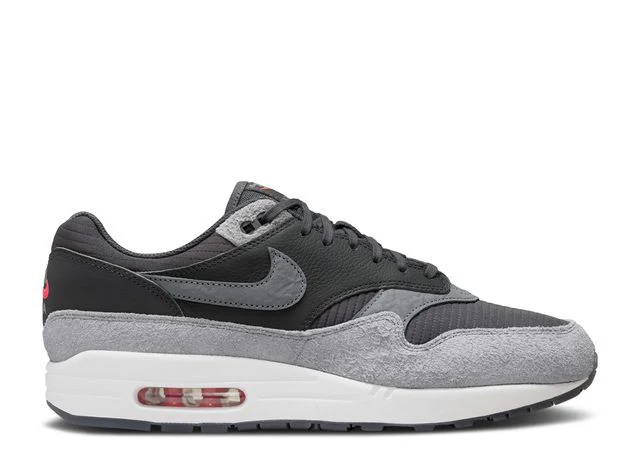 Premium Air Max 1 Sneaker
