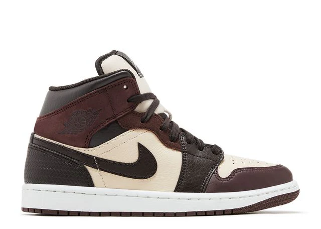 Air Jordan 1 Mid SE