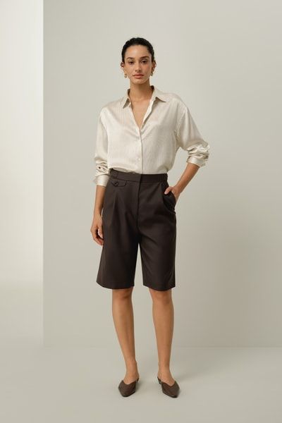 Maßgeschneiderte Bermuda-Shorts aus Wollseidenmischung