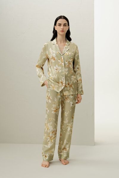 Seidenpyjama-Set mit Blumendruck