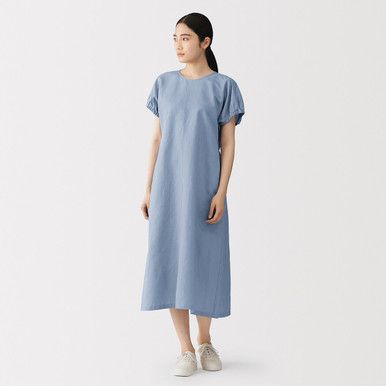 Midikleid aus Hanfmischung mit gerafften Ärmeln