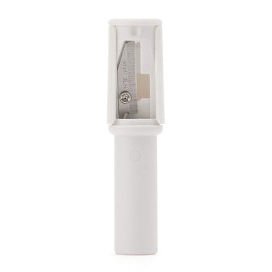 Minimalistischer Kajal Eyeliner Anspitzer