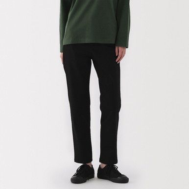 Schmal geschnittene 4-Wege-Stretch-Chinohose