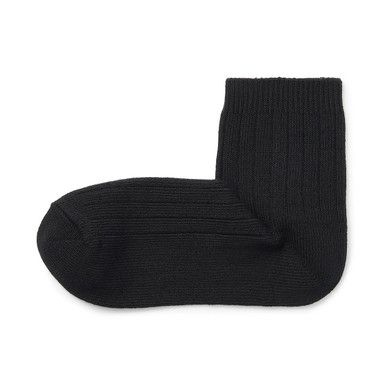 Gerippte Knöchelsocken mit rechtwinkligem Design