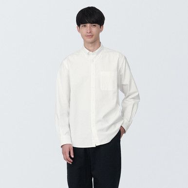 Locker geschnittenes Oxford Button-Down-Hemd