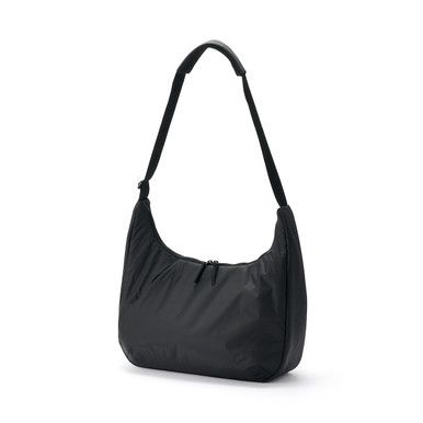 Gepolsterte Umhängetasche aus recyceltem Nylon