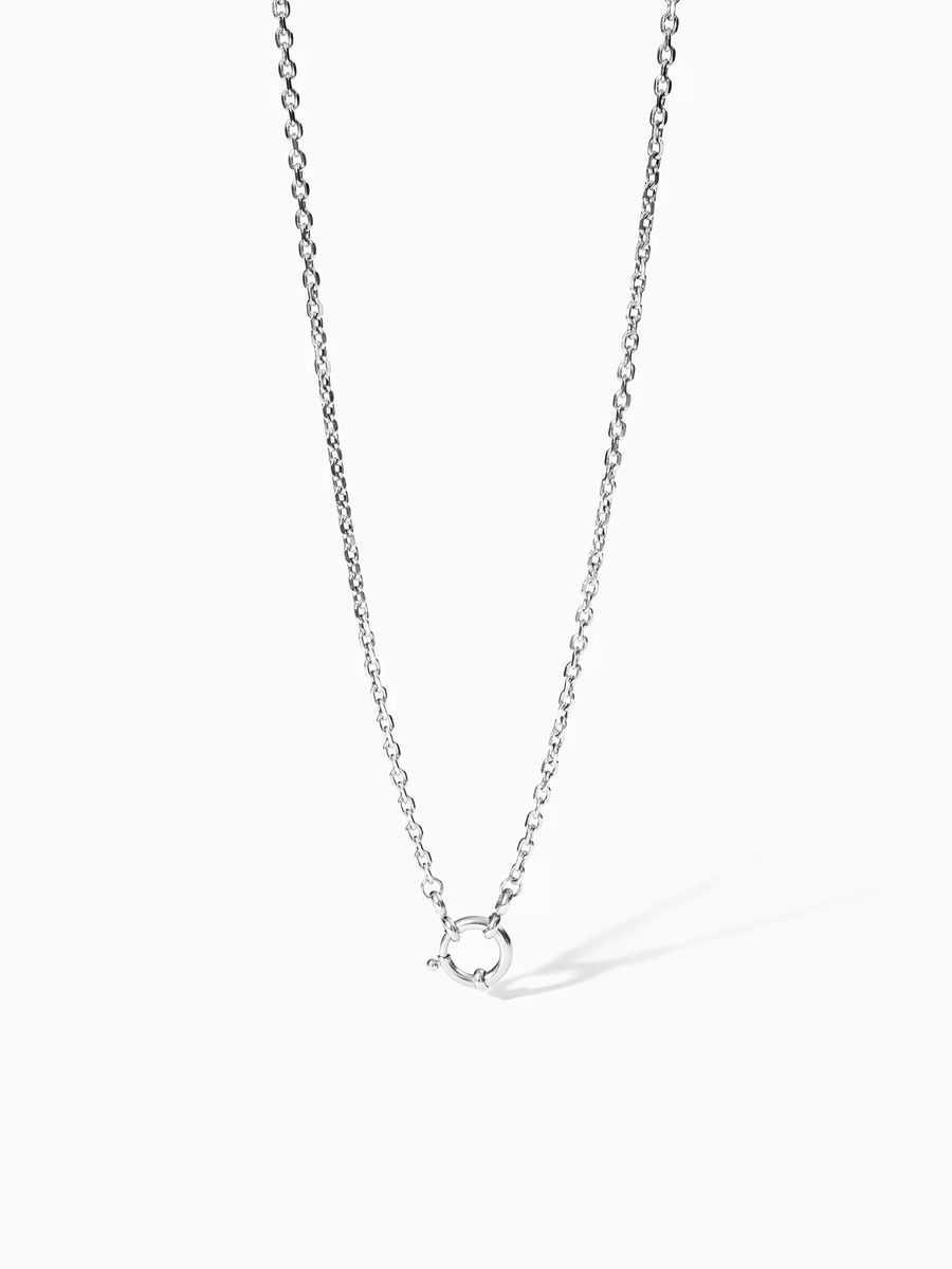 Minimalistische goldene Charm-Halskette