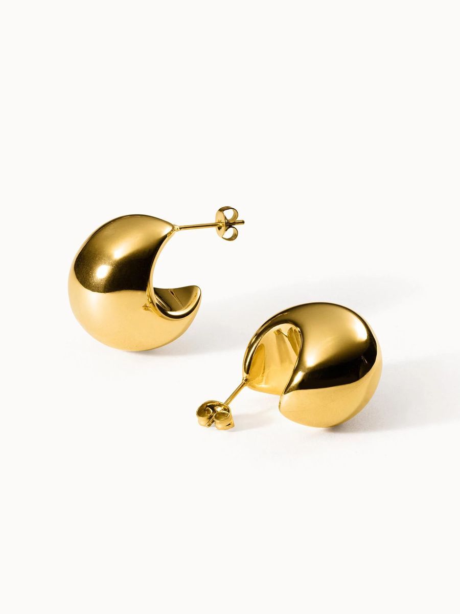 Kräftige goldene Kuppel-Creolen