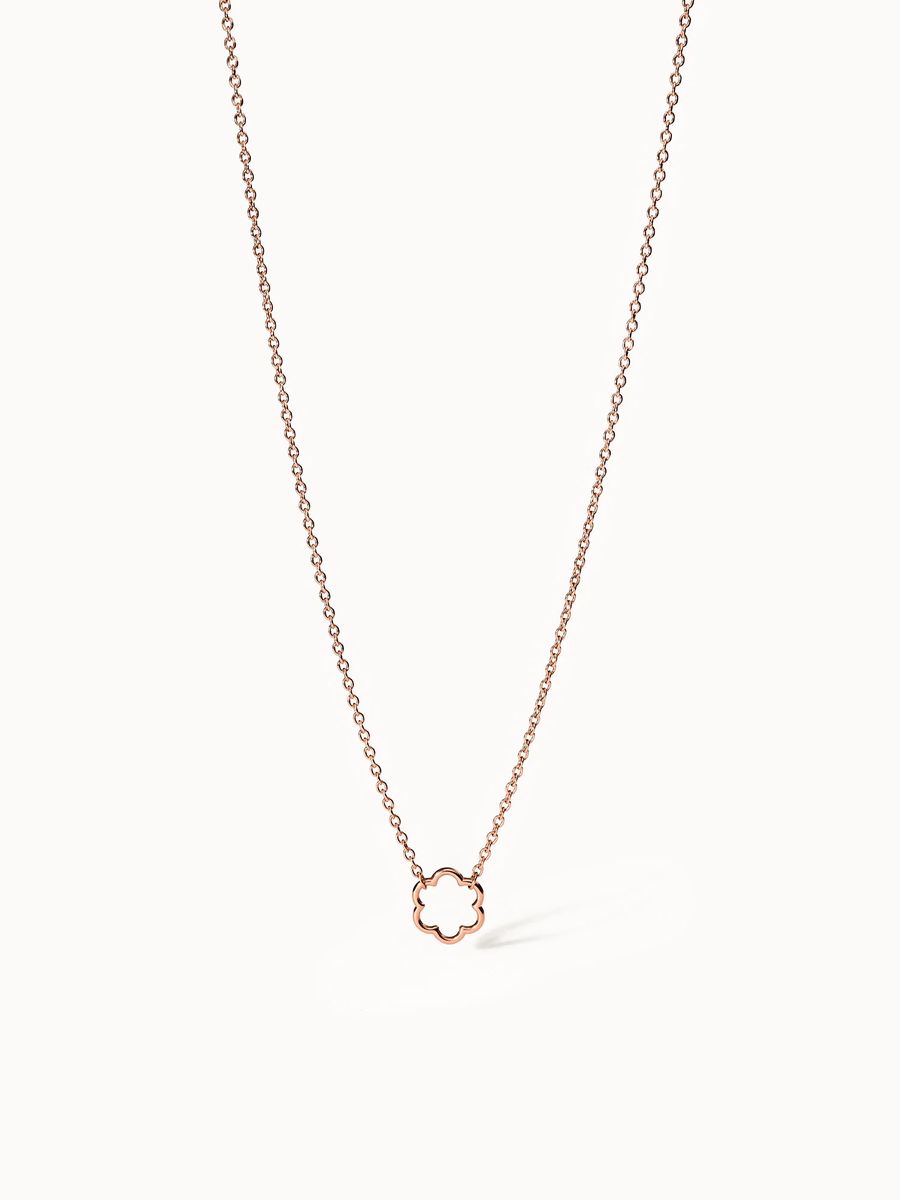 Halskette mit Blütenanhänger in Gold
