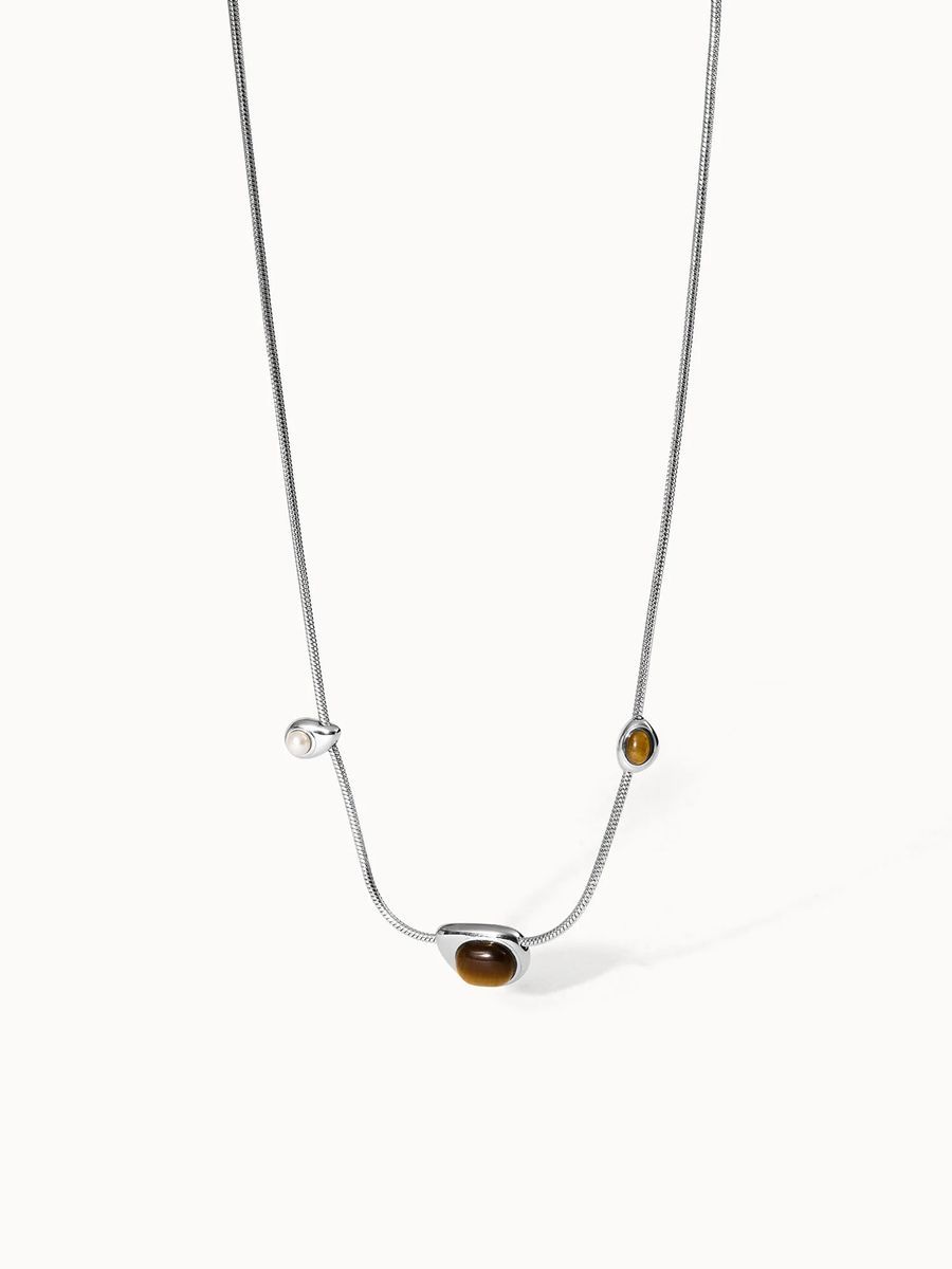 Minimalistische Schlangenkette mit Steinen