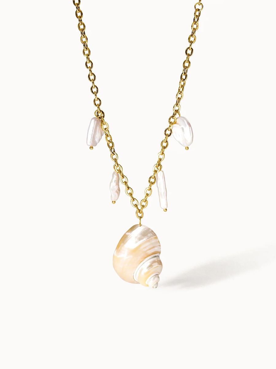 Opulente Goldketten-Muschelkette