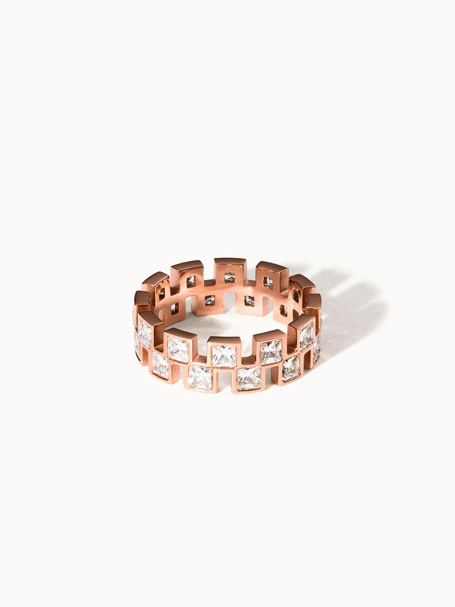 Goldplattierter Eternity-Ring mit Zirkonia