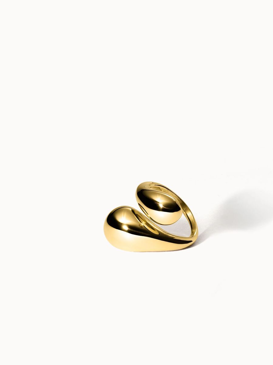 Moderner skulpturaler goldener Swirl Ring